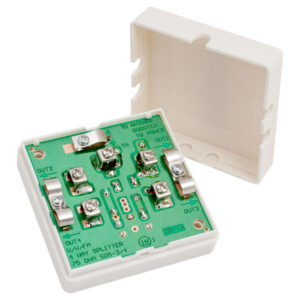 CAJA DISTRIBUCION 4 SALIDAS  REF: 10823